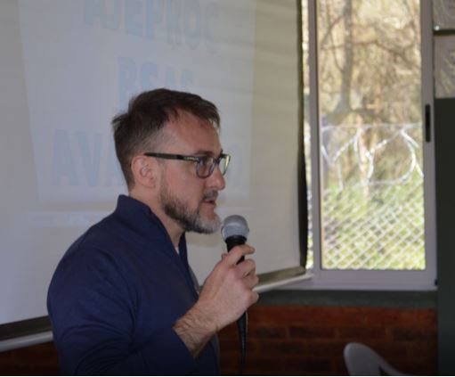 entrevista_radial_curso1